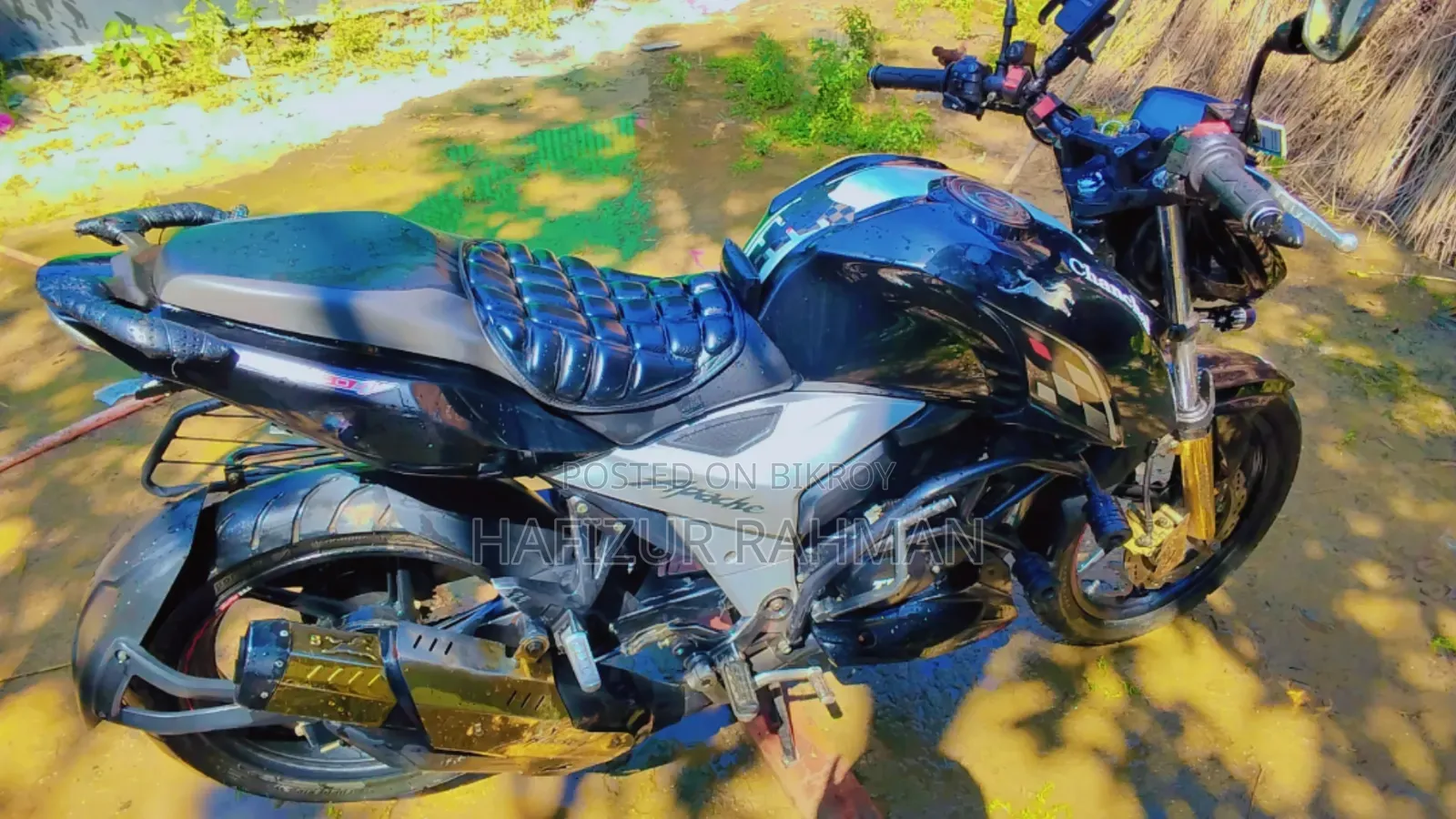 TVS Apache 160 4V 2023 Black