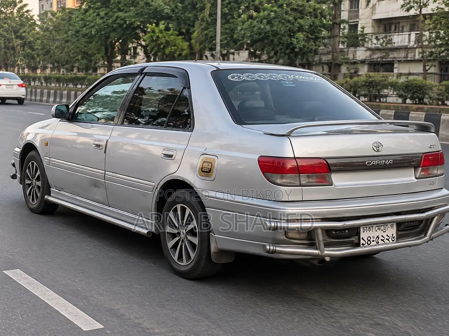 Toyota Carina 1.6 Front-Wheel Drive Sedan 1999 Silver