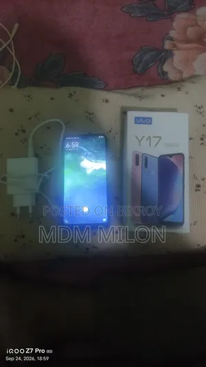 Vivo Y17 256 GB Blue