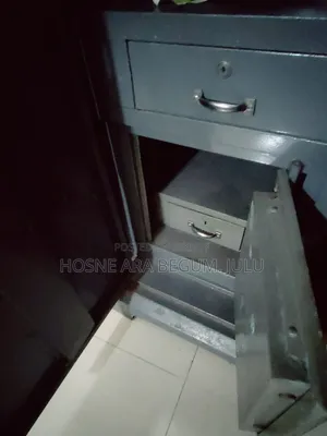 স্টেলের আলমারি ১০ ফিট