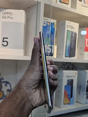 ওয়ানপ্লাস ৮ ২৫৬ জিবি