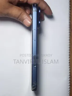 অ্যাপল আইফোন ১৭ প্রো ২৫৬ জিবি ব্লু