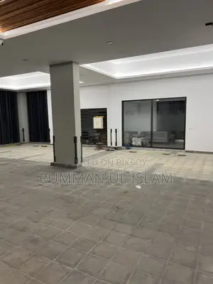 আদাবর ঢাকা হাউজিং এ গ্যারেজ ভাড়ার জন্য