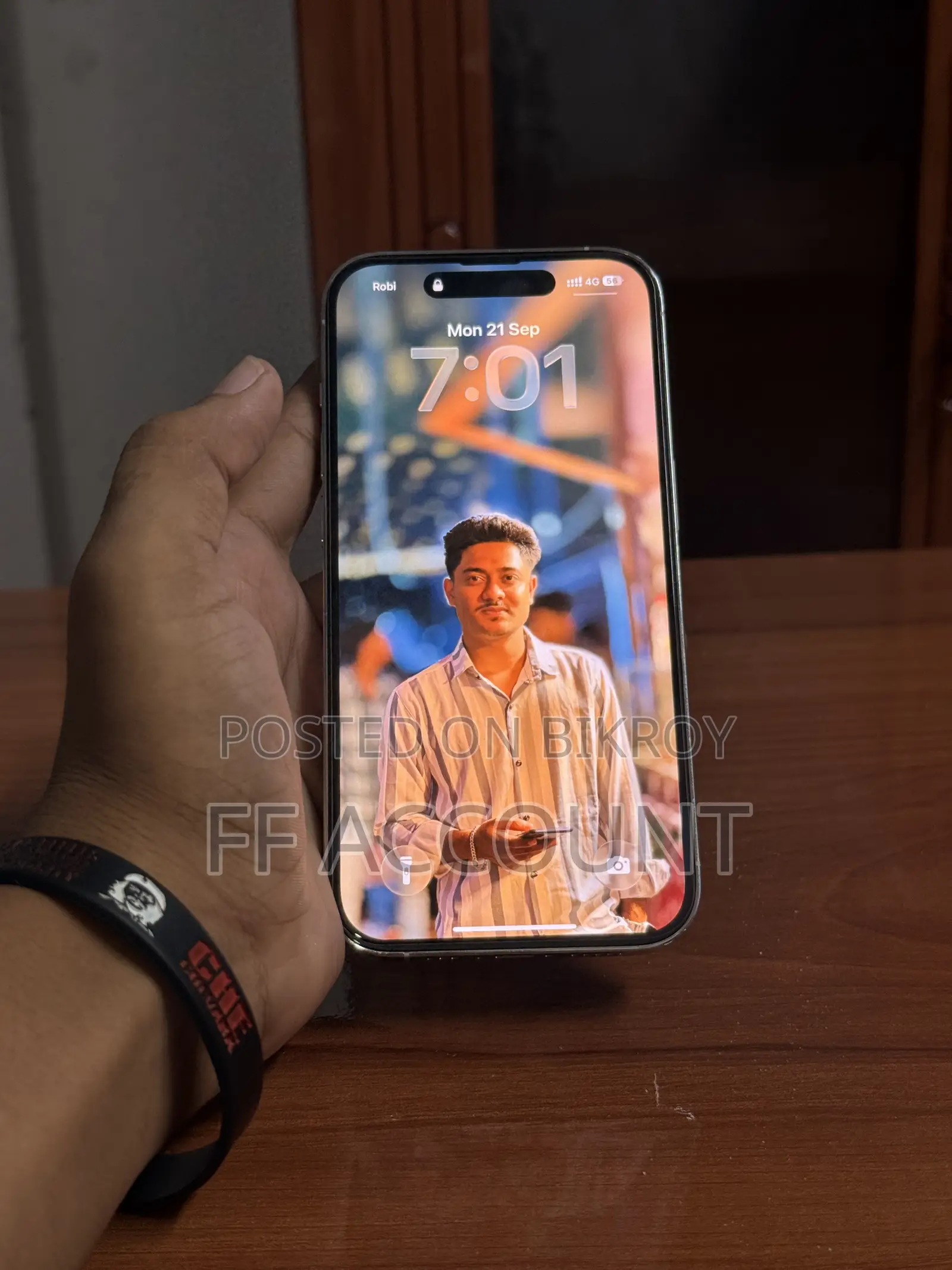 অ্যাপল আইফোন ১৪ প্রো ১২৮ জিবি সিলভার