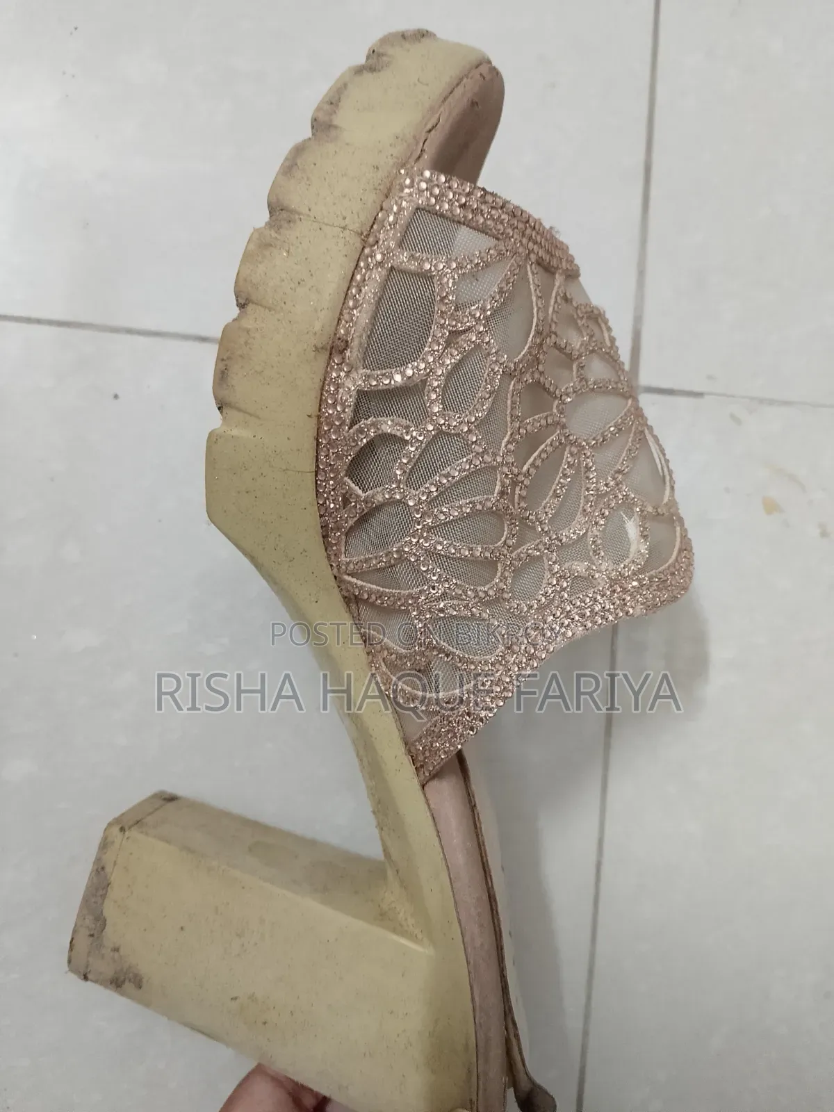 জুতা শুধু রিসেপশন এর দিন পড়া হইসে
