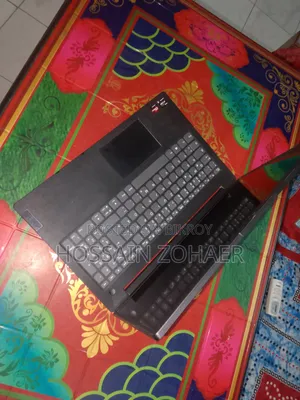 Laptop Lenovo V15 8GB AMD Ryzen 5 SSD 500GB