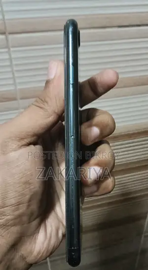 অ্যাপল আইফোন ৭ ১২৮ জিবি ব্ল্যাক