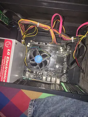 Desktop Computer 8GB Intel Core i5 SSD 128GB