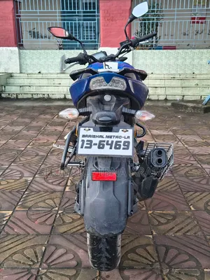 TVS Apache 160 4V 2023 Blue