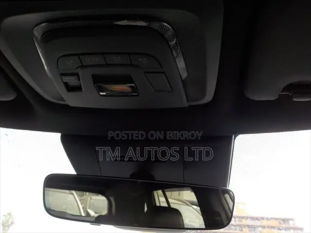 Toyota Corolla Cross 2024 Pearl