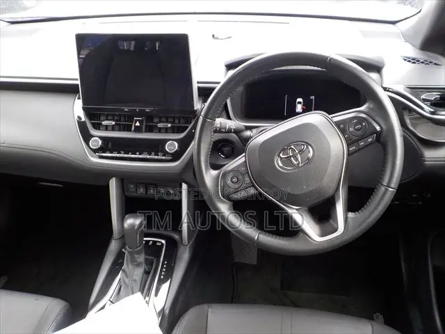 Toyota Corolla Cross 2024 Pearl