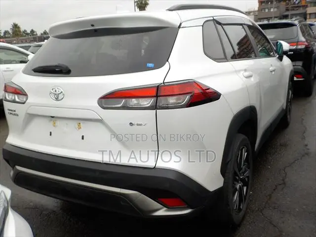 Toyota Corolla Cross 2024 Pearl