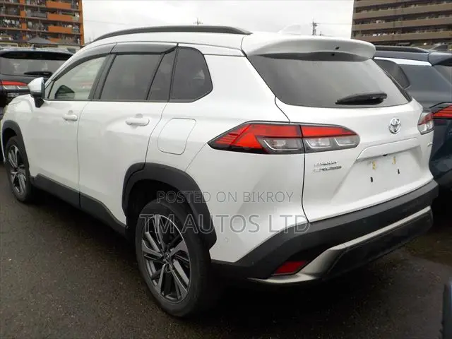 Toyota Corolla Cross 2024 Pearl