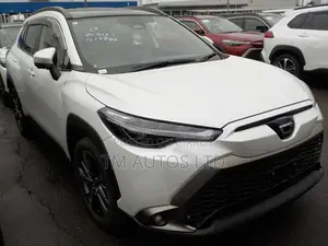 Toyota Corolla Cross 2024 Pearl