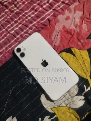 Apple iPhone 11 64 GB White