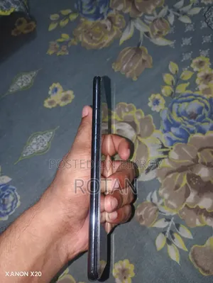অপ্পো এফ১৭ প্রো ১২৮ জিবি ব্ল্যাক