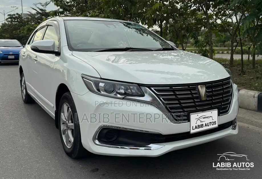 Toyota Premio 1.5 FWD 2016 Pearl