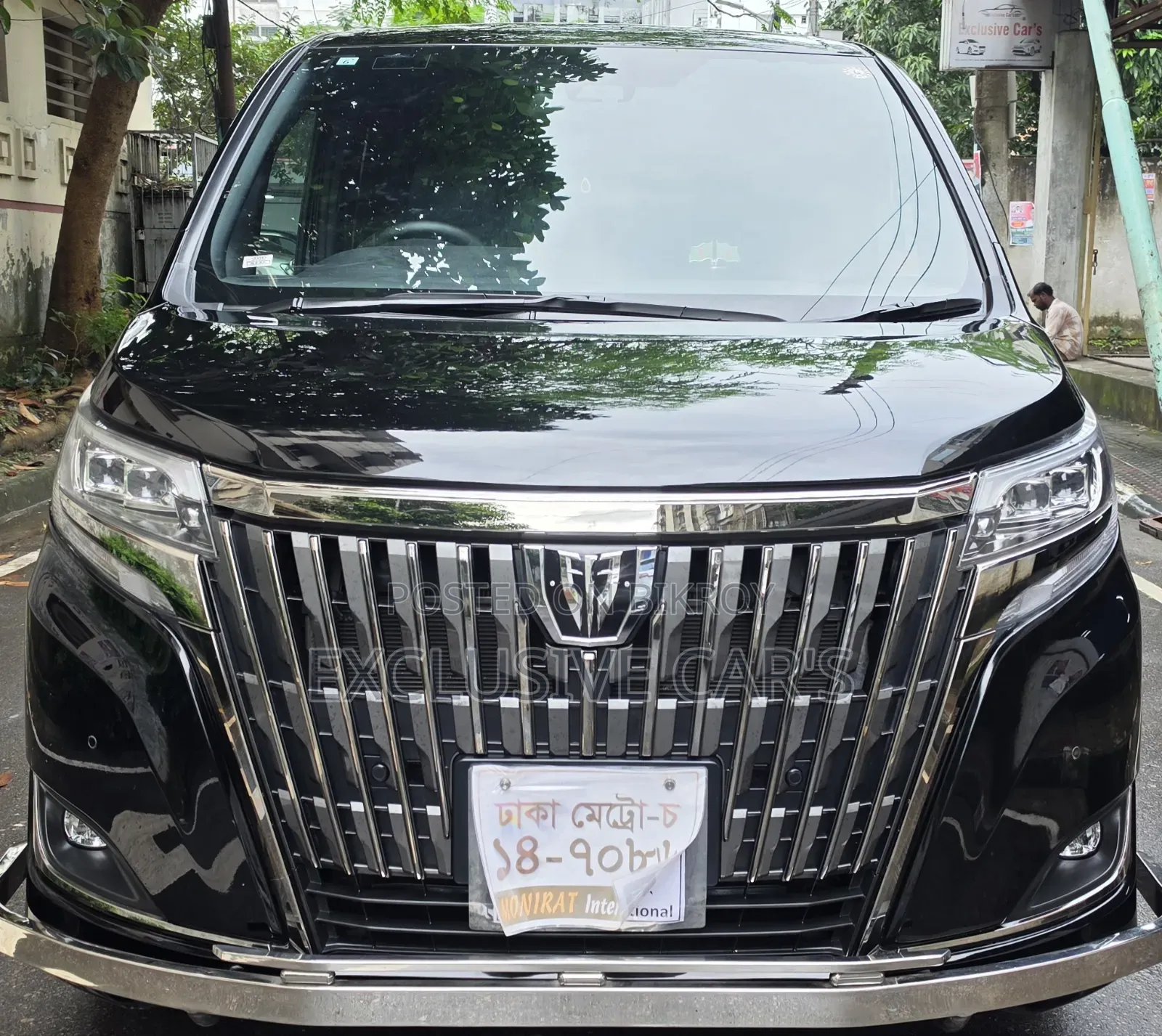 টয়োটা এসকোয়ার ২০২১ কালো