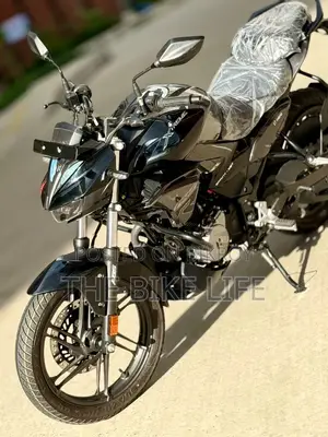 হিরো এক্সট্রিম ১২৫আর ২০২৫ ব্ল্যাক