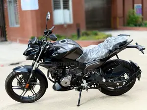 হিরো এক্সট্রিম ১২৫আর ২০২৫ ব্ল্যাক
