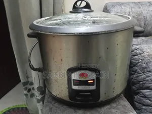 LG Rice Cooker – Good Condition, Low Usage, for Sale