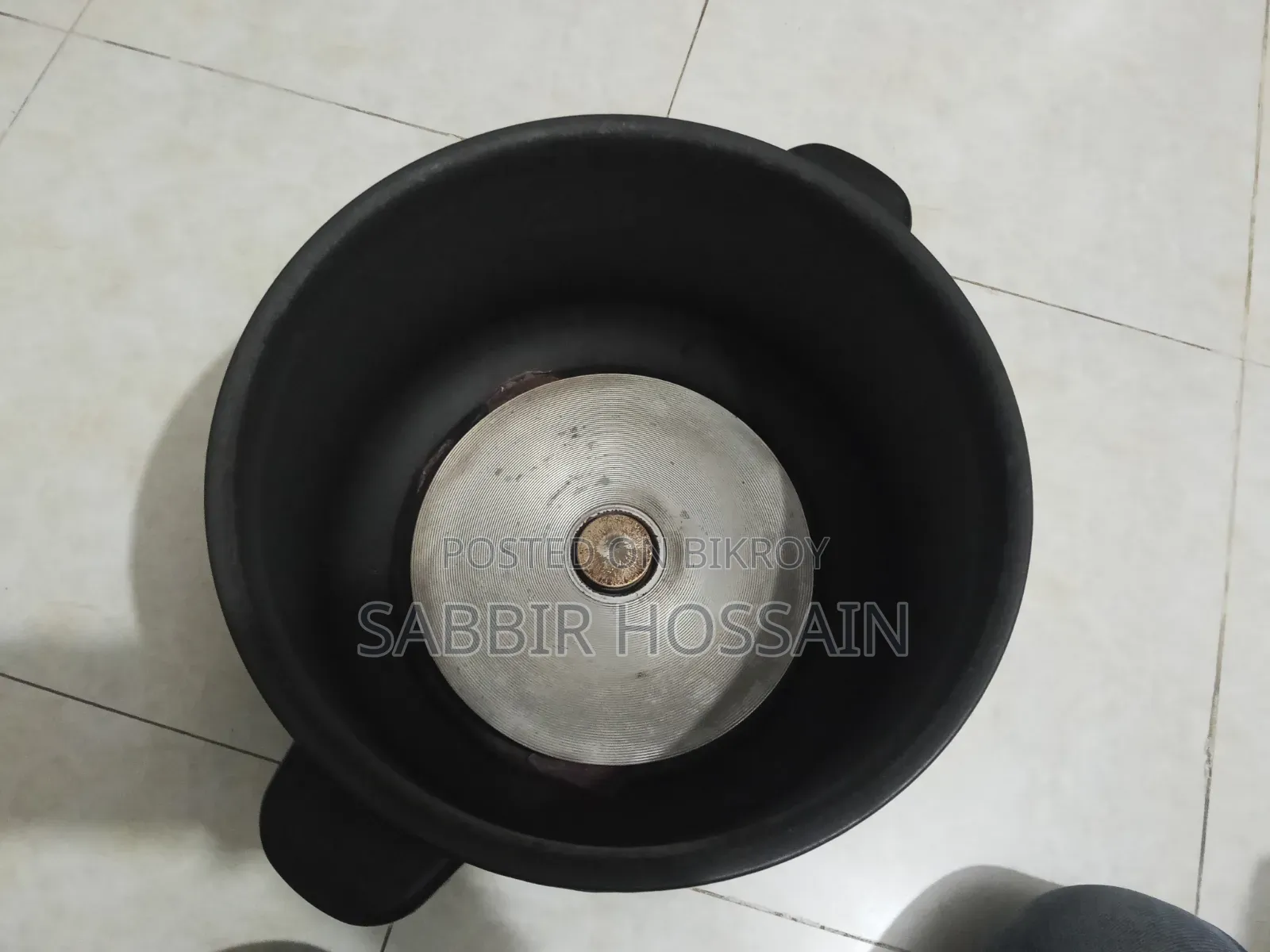 LG Rice Cooker – Good Condition, Low Usage, for Sale