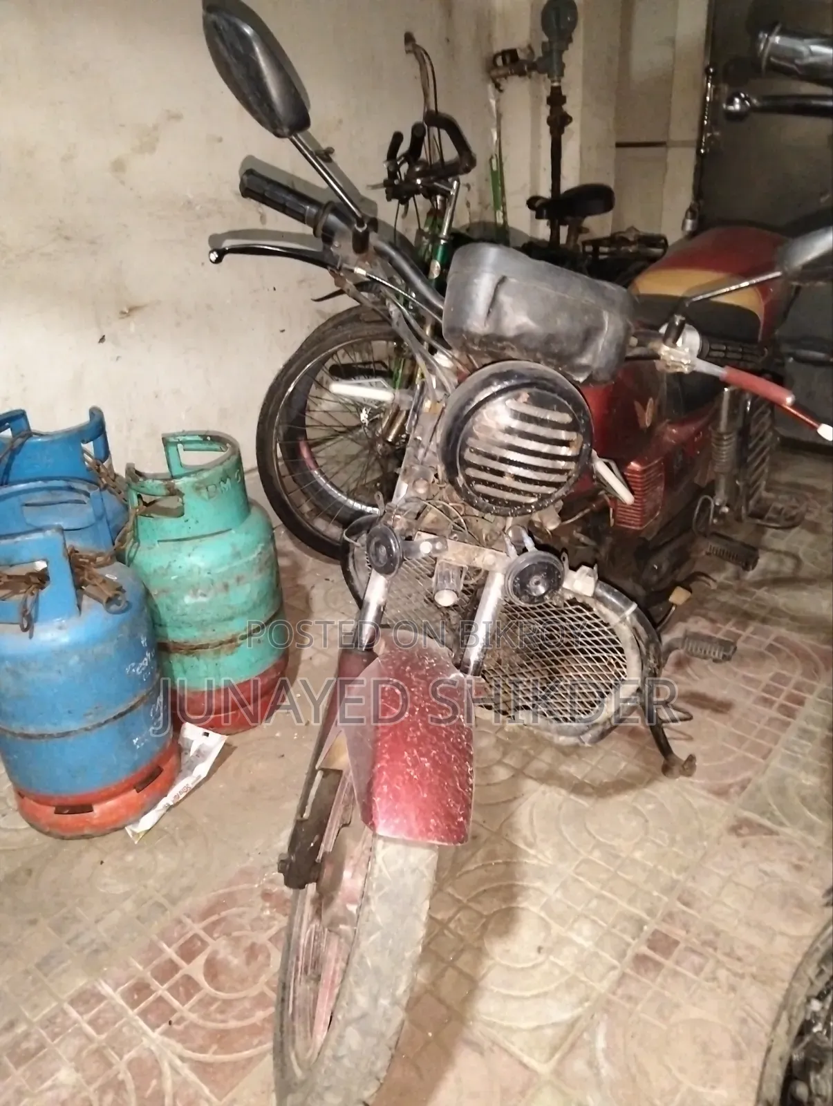 Yamaha 2000 Red