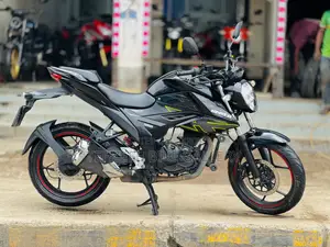 Suzuki Gixxer 2024 Black