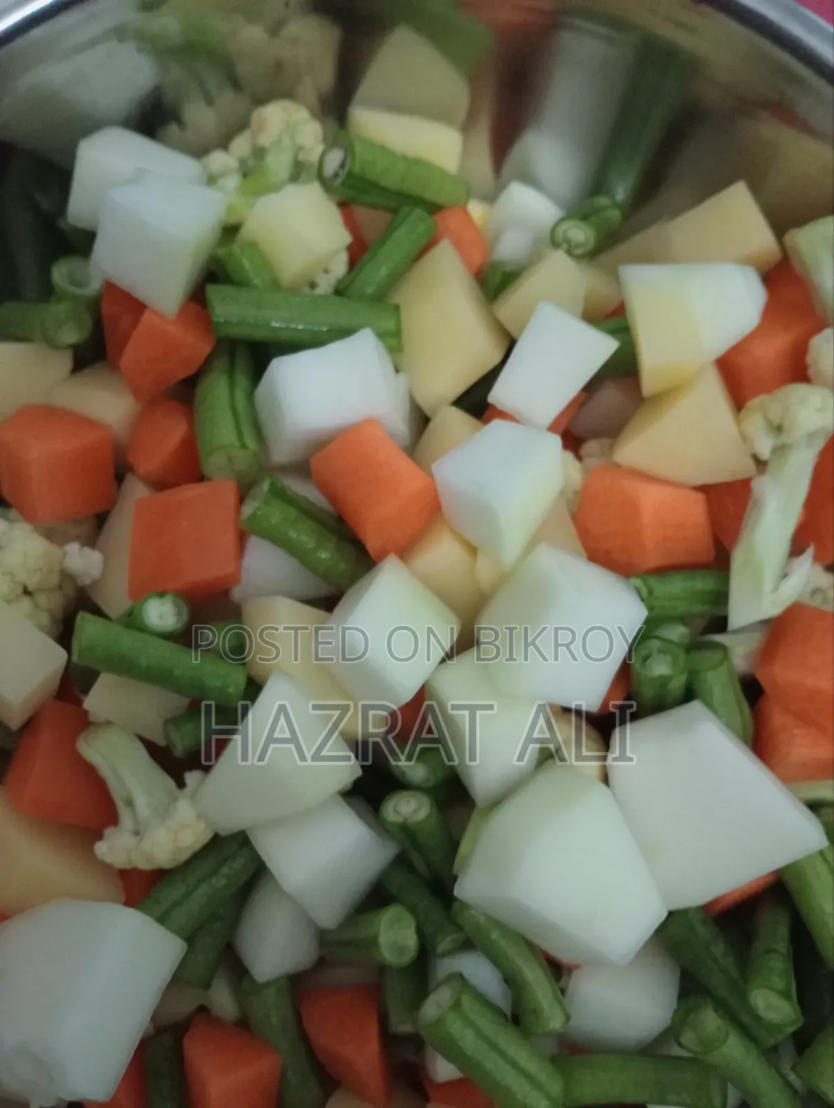 No more hassle of cutting vegetables, now get everything ready to cook.