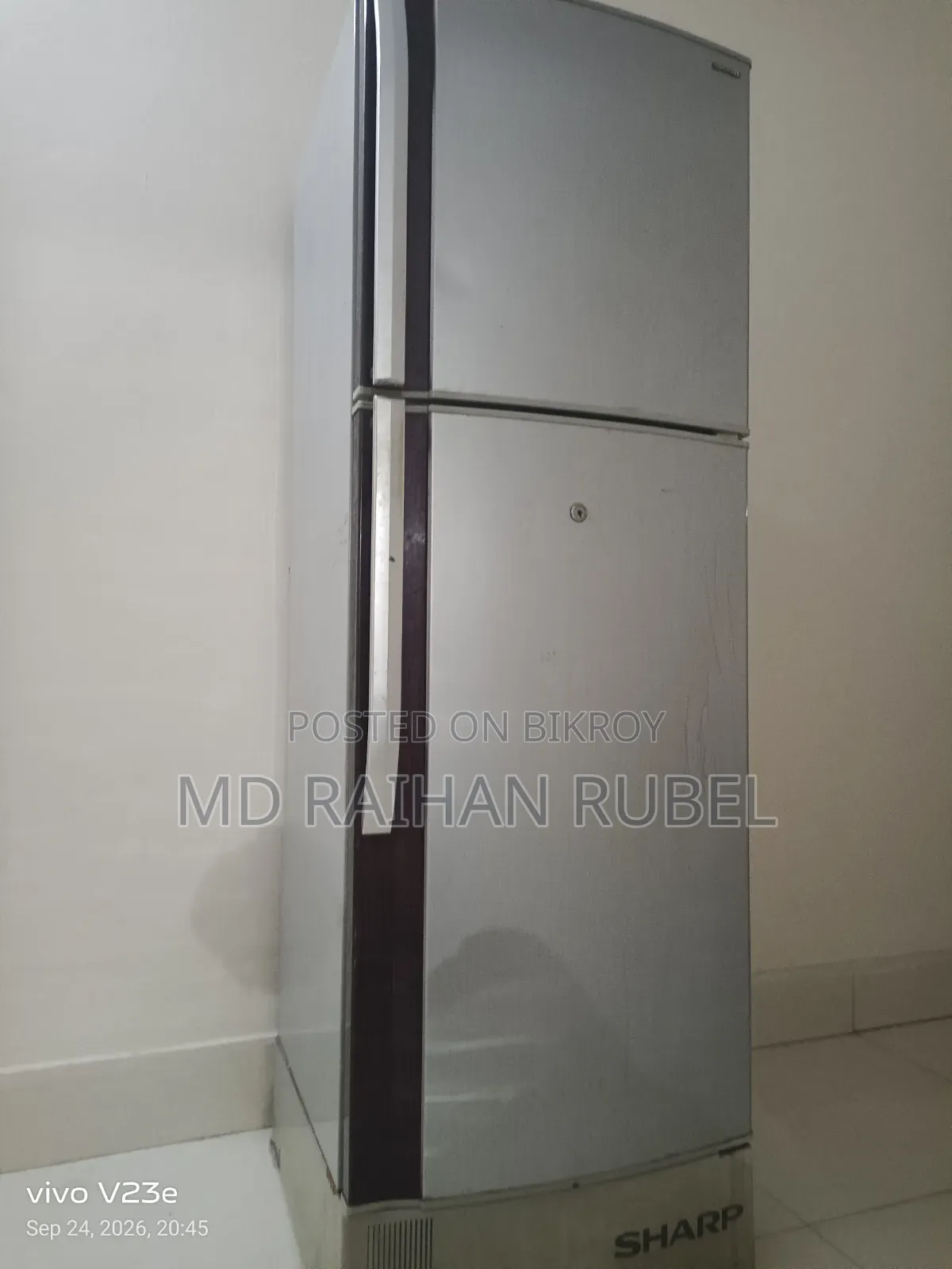 ভালো একটা ফ্রিজ বিক্রি করা হবে