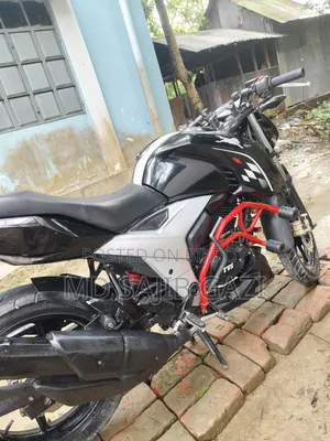 TVS Apache RTR 160 4V 2022 Black
