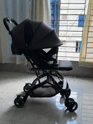 Baby Stroller in Excellent Condition: For Sale