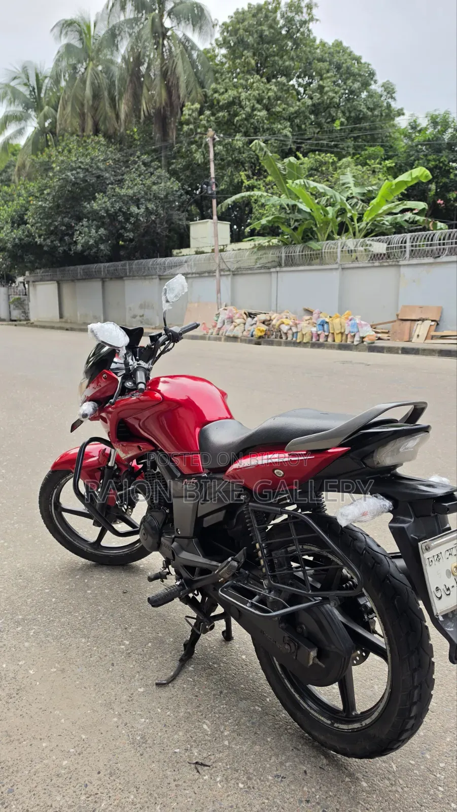 Hero Hunk 2018 Red