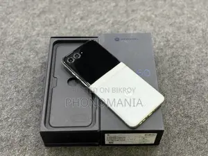 Motorola Razr 60 256 GB White