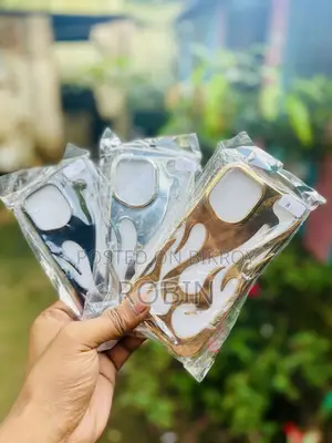 ফায়ার ডিজাইন আইফোন কভার।