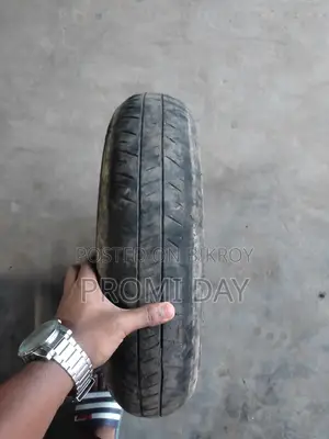 গাড়ির চাকা