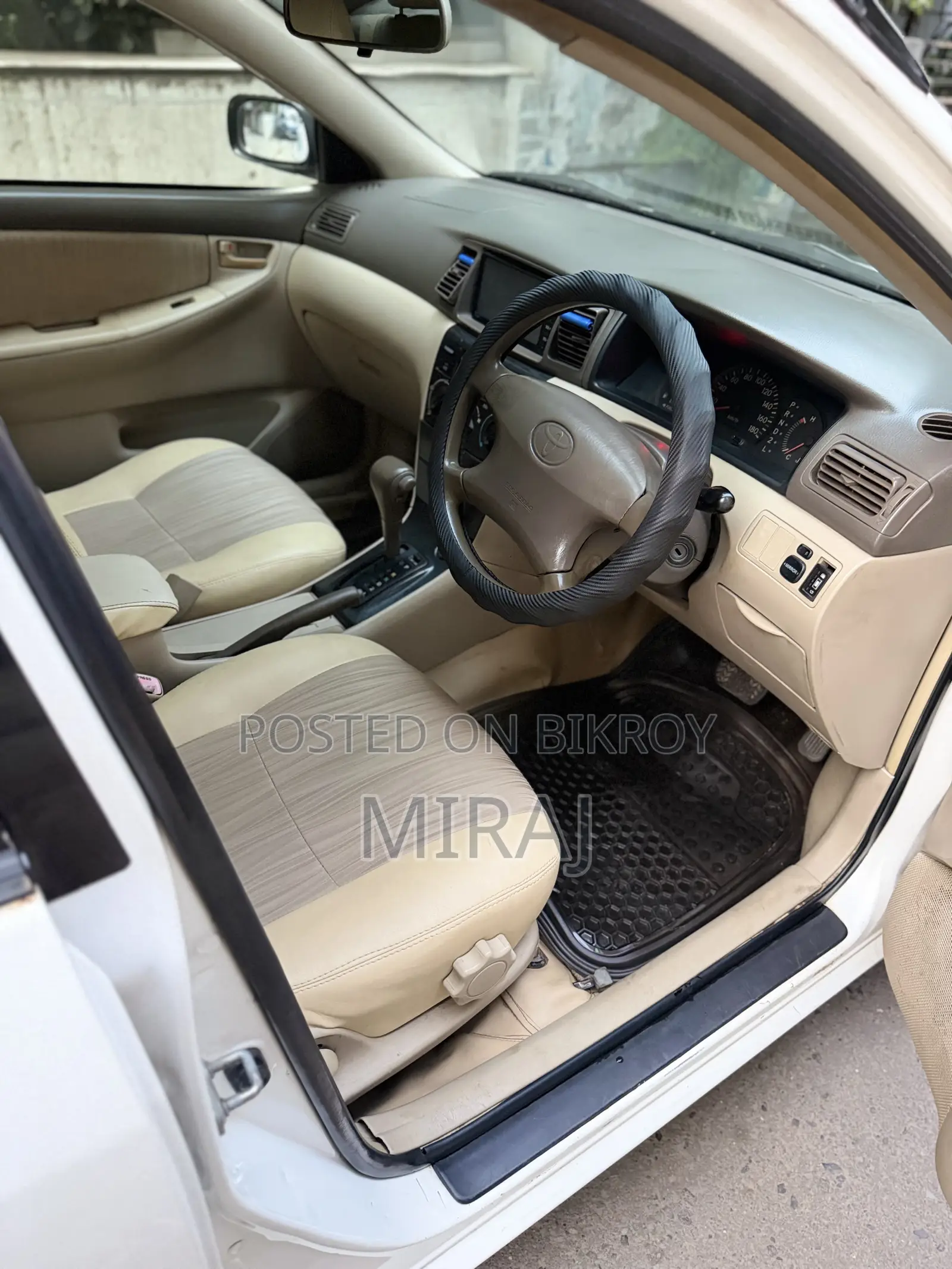 Toyota Corolla Sedan 2003 White