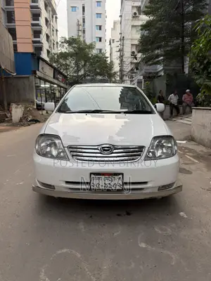 টয়োটা করোলা সেডান ২০০৩ সাদা