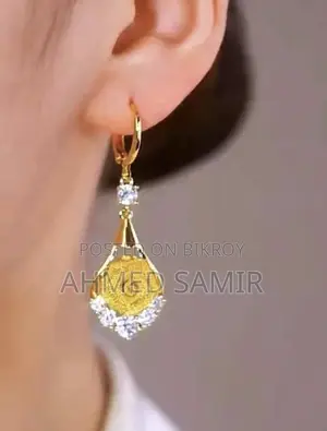 রোজ ফ্লাওয়ার ডায়মন্ড ইয়াররিংস