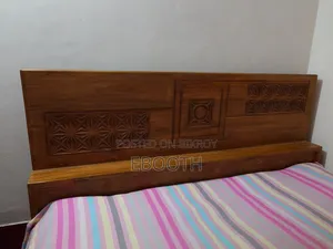 ৬*৭ ফিট বেড এবং ম্যাট্রেস