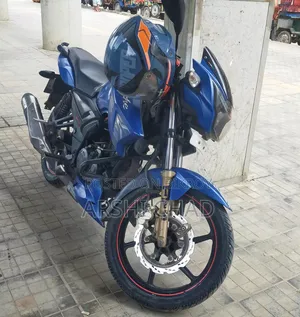 TVS Apache RTR 160 2V 2019 Blue