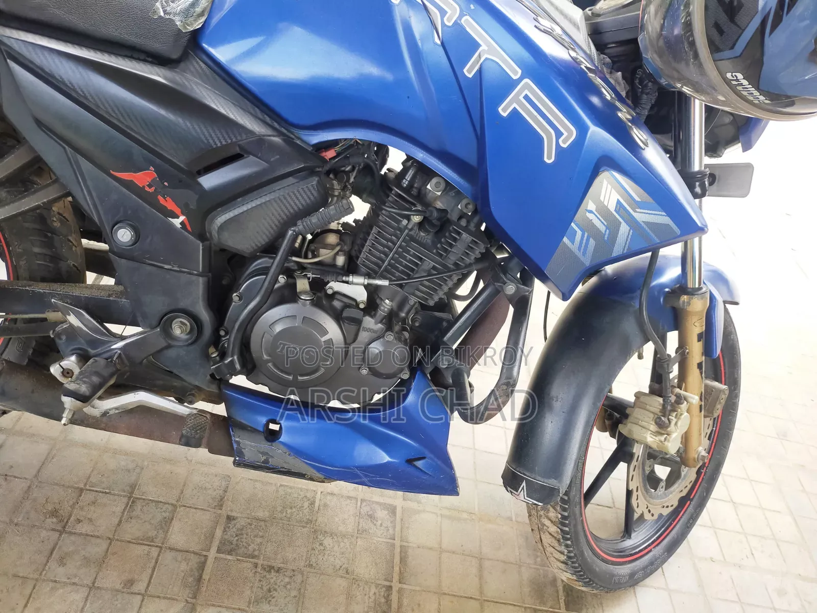 TVS Apache RTR 160 2V 2019 Blue
