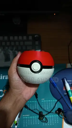3D Printed PokeBall Pen Holder