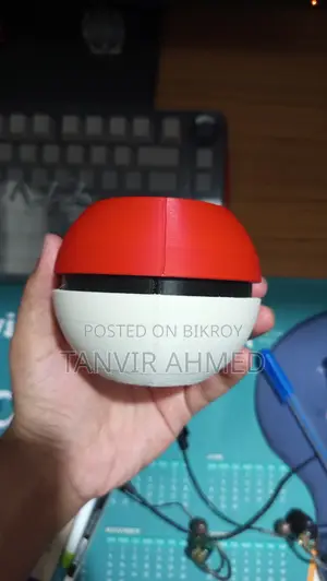 3D Printed PokeBall Pen Holder