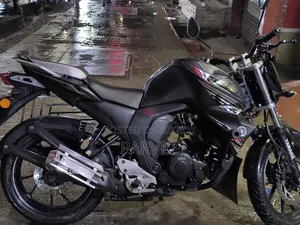 Yamaha FZS V2 2025 Black