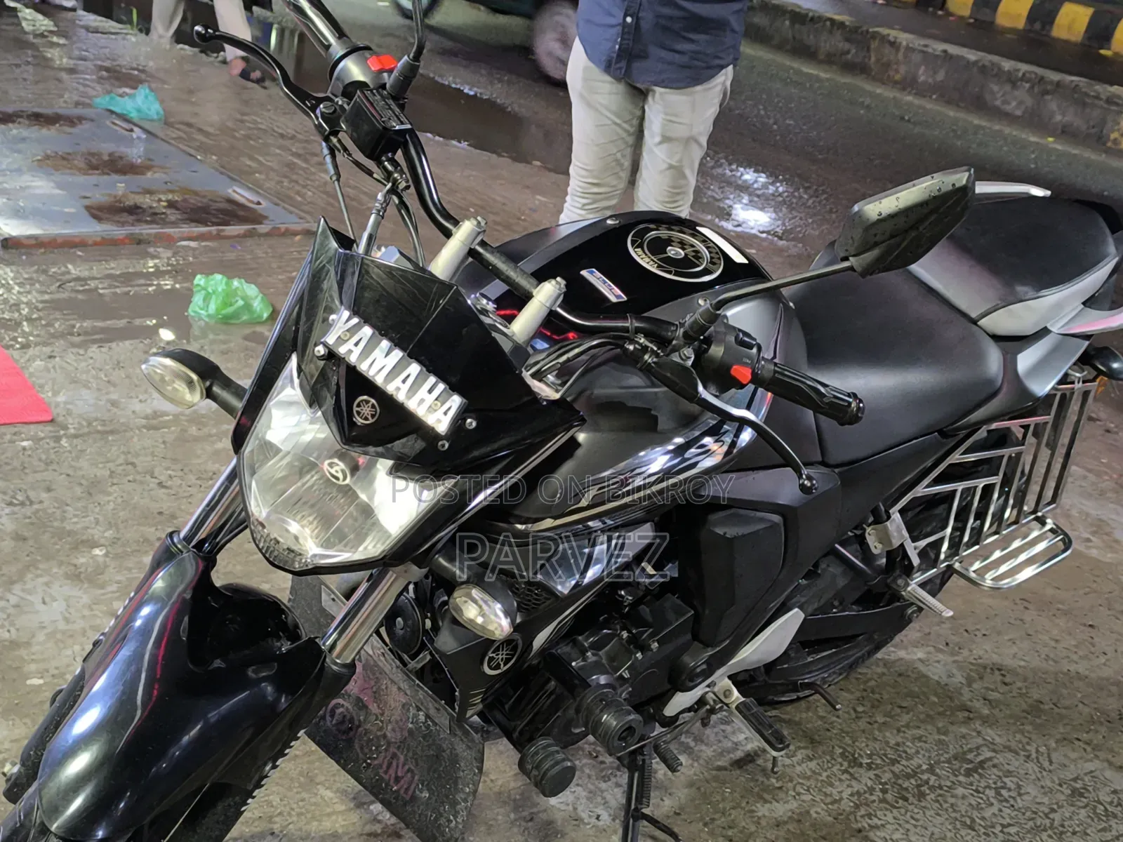 Yamaha FZS V2 2025 Black