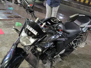 Yamaha FZS V2 2025 Black