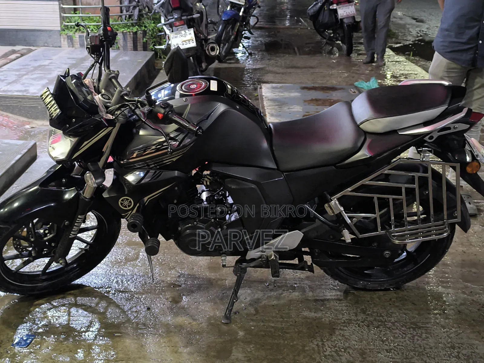Yamaha FZS V2 2025 Black