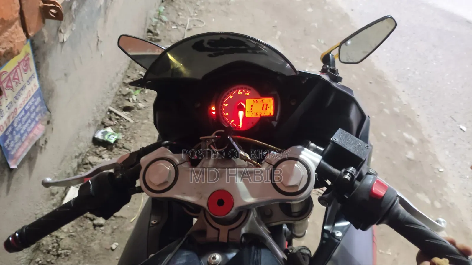 Aprilia 2021