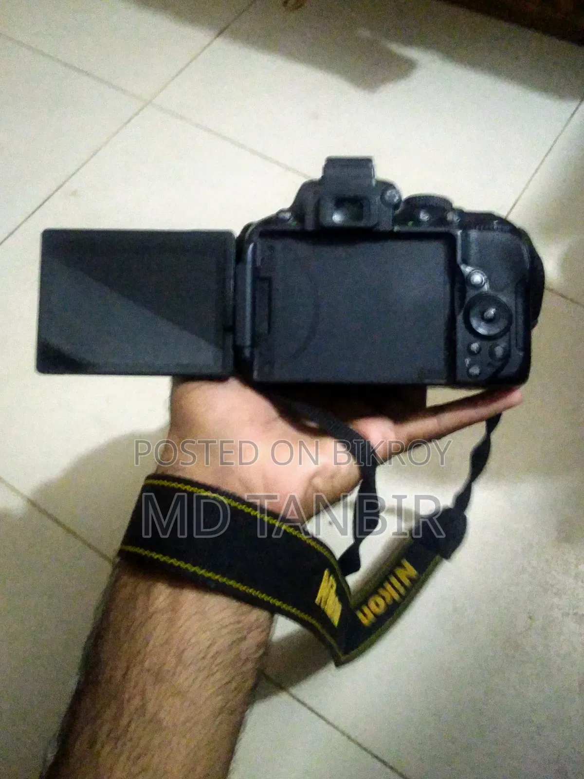 নিকন ডি৫৩০০ ডিএসএলআর ক্যামেরা